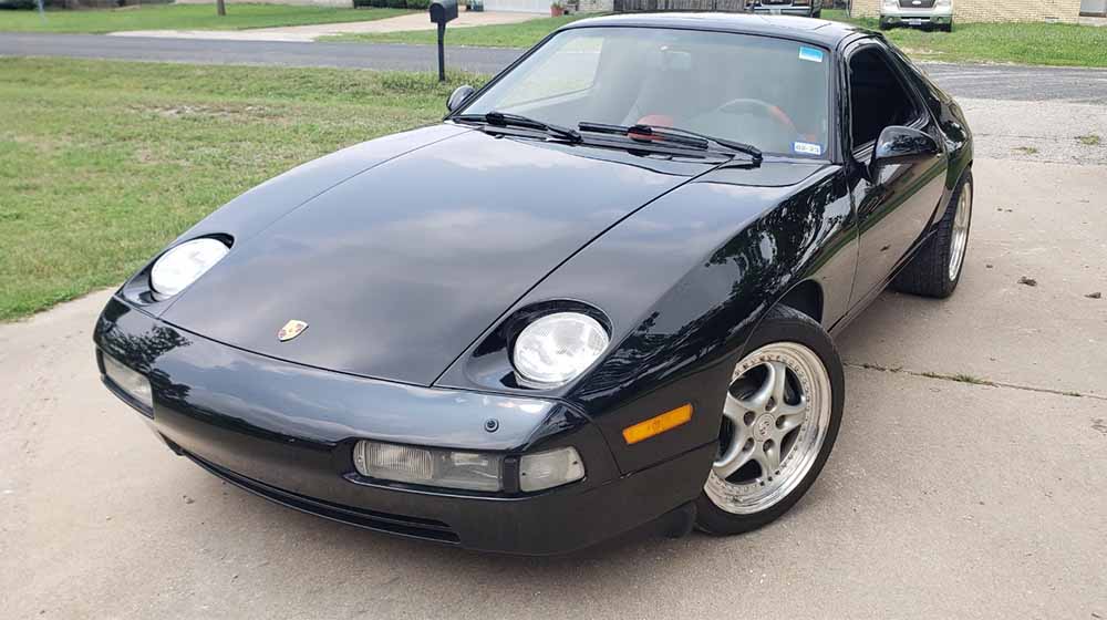 Julian P. 1993 928 GTS repairs by Porsche 928 Austin
