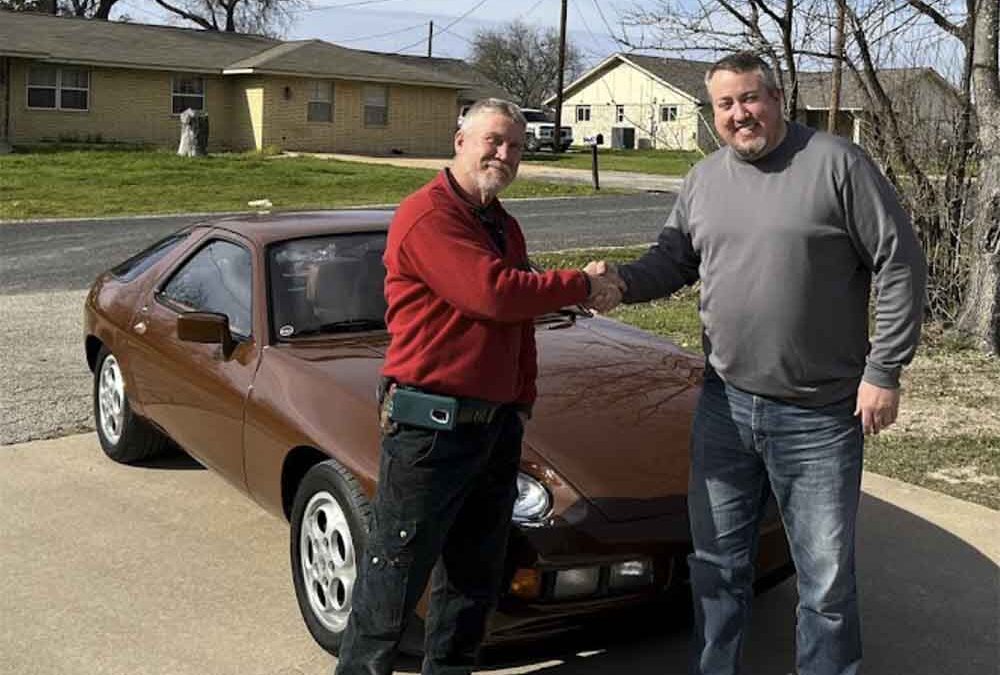 Kevin and Don Porcshe 928 Repairs in Austin
