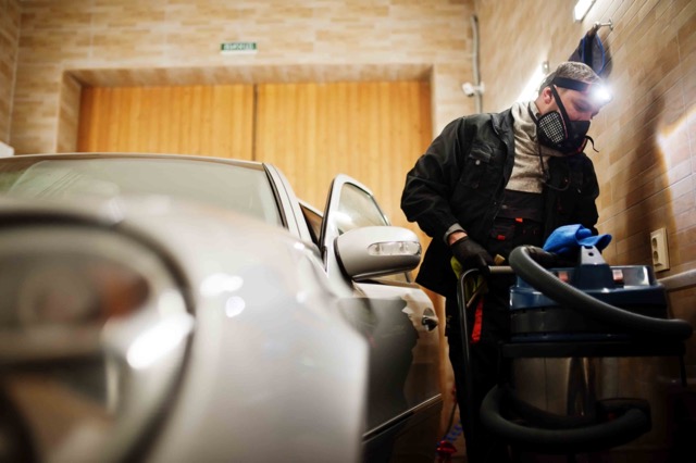 car-detailing-concept-Porsche 928